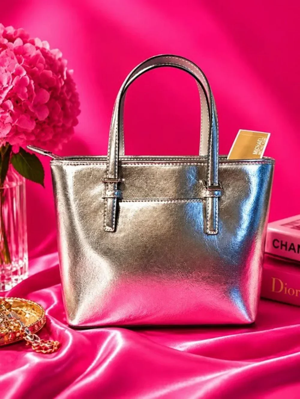 NWT Michael Kors Jet Set Silver Metallic Carryall Top Zip Bag